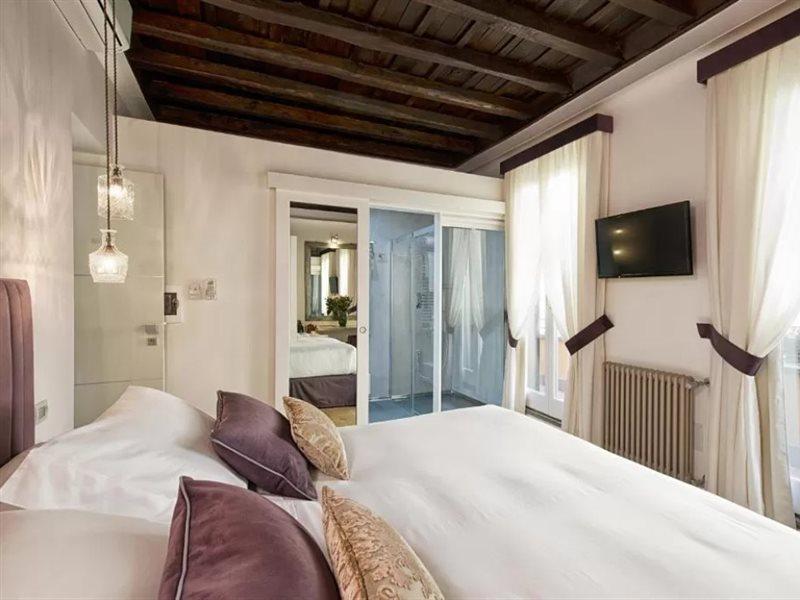Gasthuis Domus Libera 2*
